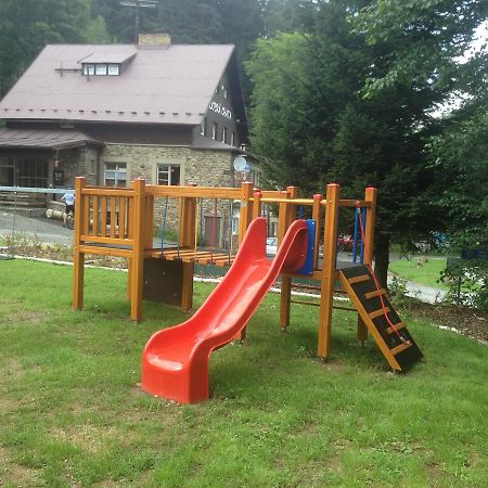 Horsky Hotel Dobra Chata Стахи Экстерьер фото