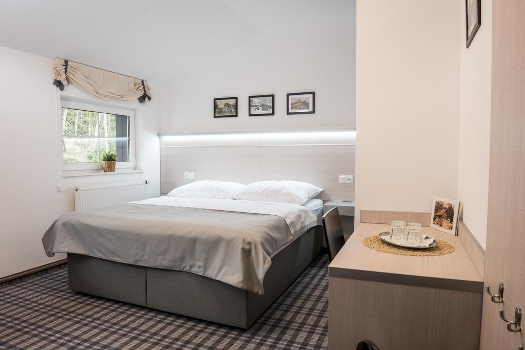 Horsky Hotel Dobra Chata Стахи Экстерьер фото