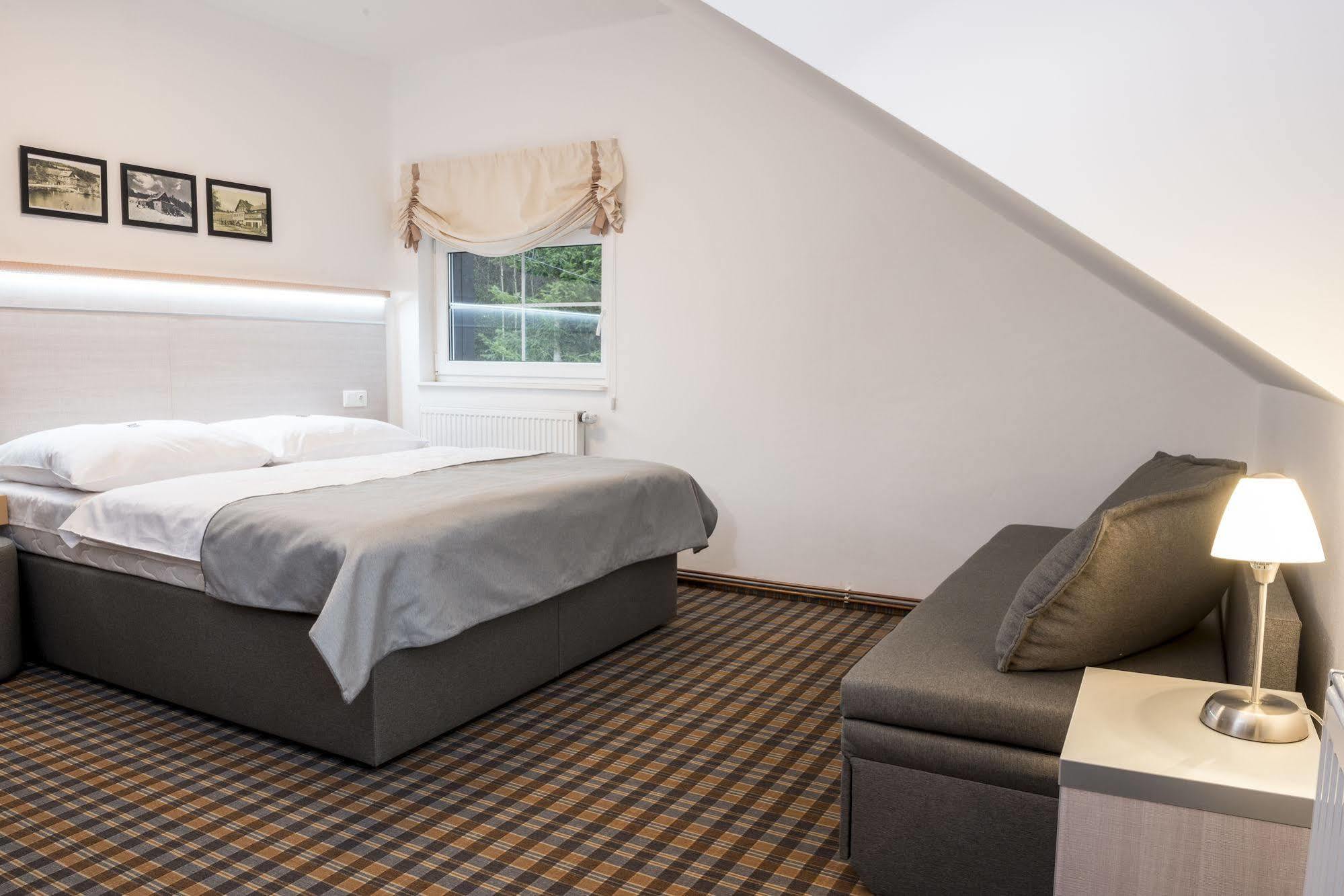 Horsky Hotel Dobra Chata Стахи Экстерьер фото
